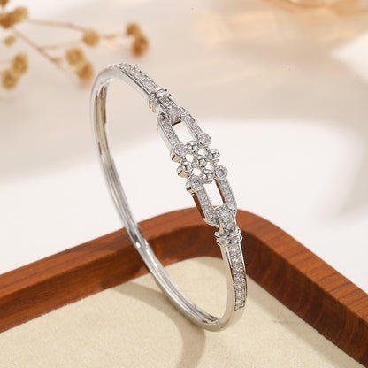 Middle Eastern-style Fashion Horseshoe Buckle Bracelet For Women Light Luxury Vibe