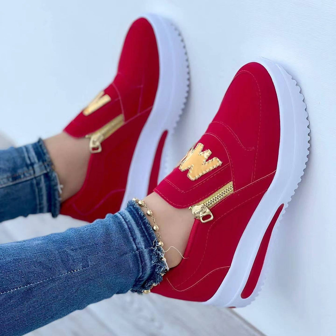 Large Size Sports Shoes Flat Solid Color Women&
