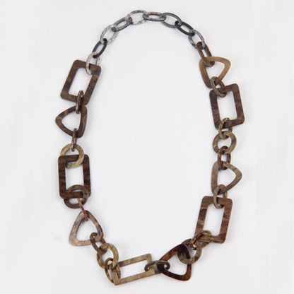 Versatile Pearl Acetate Long Sweater Chain