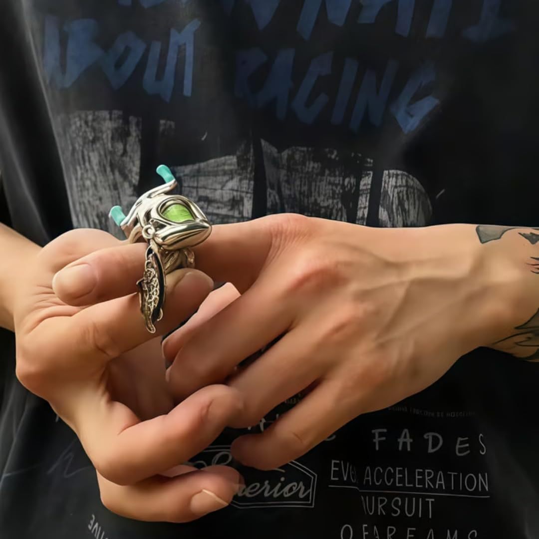 Luxury Fishing Reel Necklace Rotatable Detachable Fishing Reel Ring Exquisite Silver Men Neck Pendant Versatile Jewelry